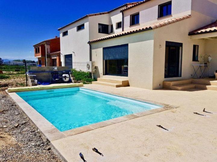 Services de piscine en béton imprime à Perpignan